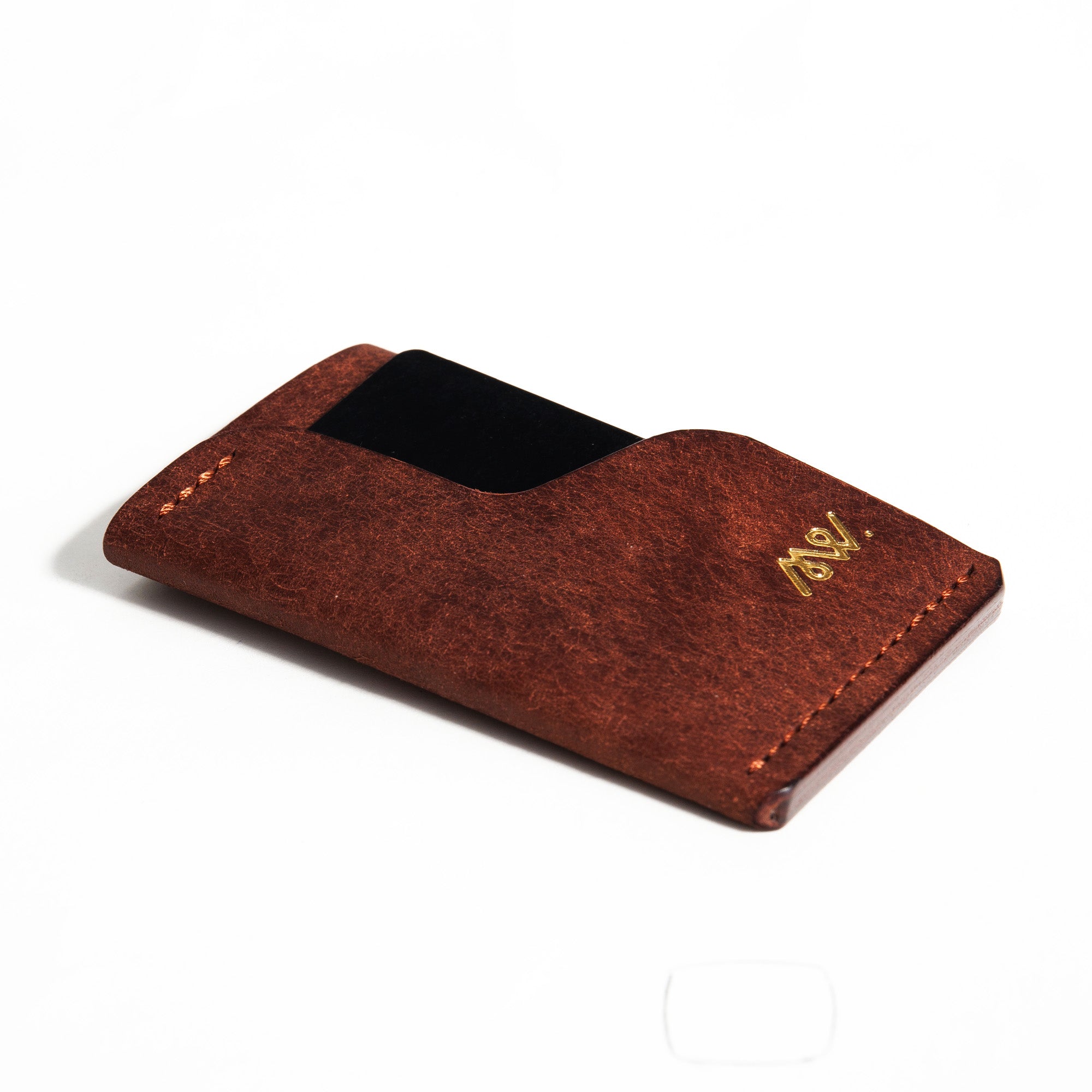 Portofel minimalist Mawani Mini Wrap Chestnut din piele naturală Pueblo maro, cu carduri, vedere din perspectivă