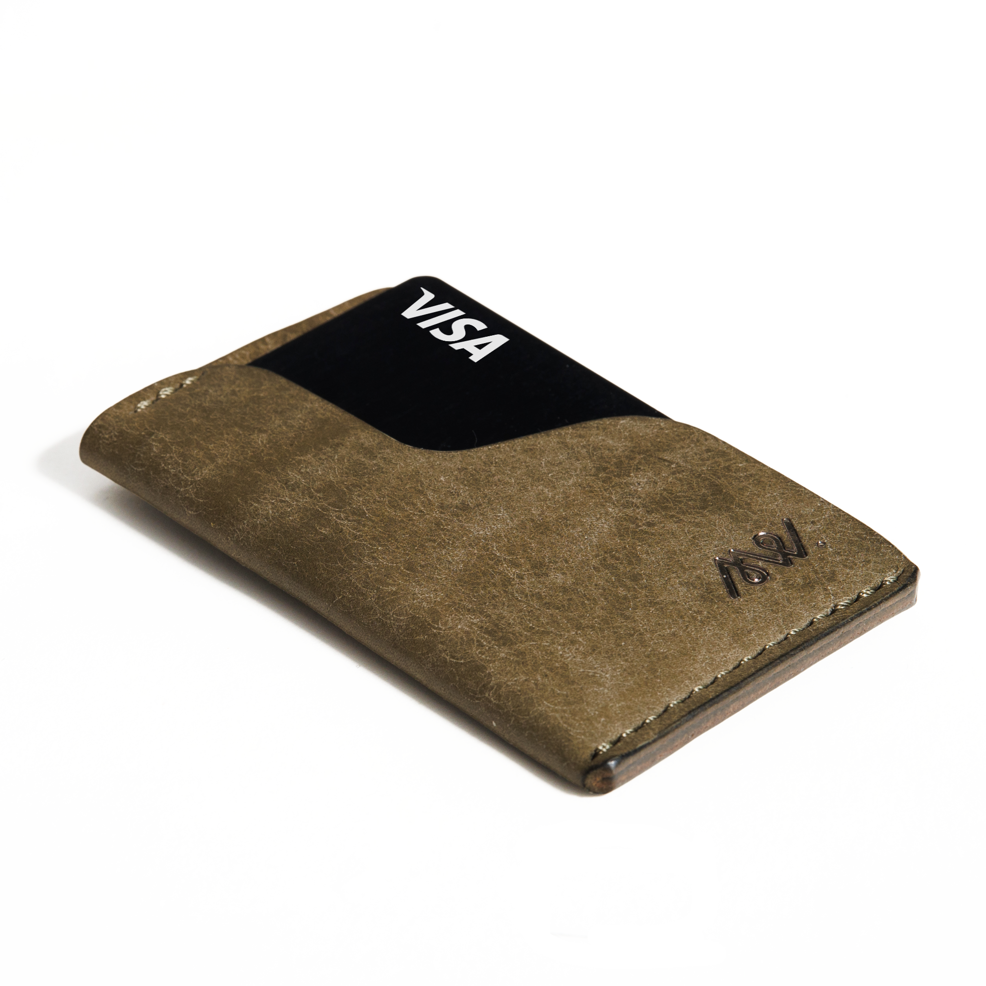 Portofel minimalist Mawani Micro Wrap Stone din piele naturala Pueblo gri, vedere din perspectivă, cu carduri 